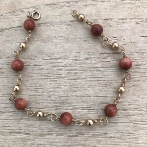 Vintage Semi-precious Gold Stone Station Bracelet.